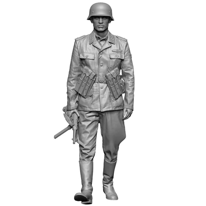 WWII German Soldier with Kar98k Field Uniform 1/35 Resin Figure Kit - resin model view 4