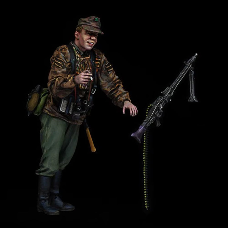 WWII German Wehrmacht MG42 Gunner Bust 1/35 Resin Kit - resin model view 2