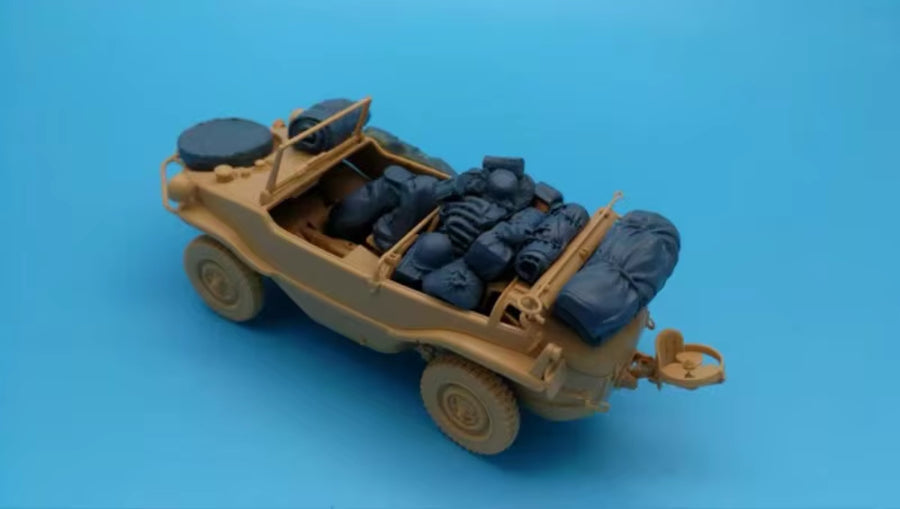 German WWII Kübelwagen/Schwimmwagen Stowage Load Accessories 1/35 Resin Diorama Set - resin model view 3