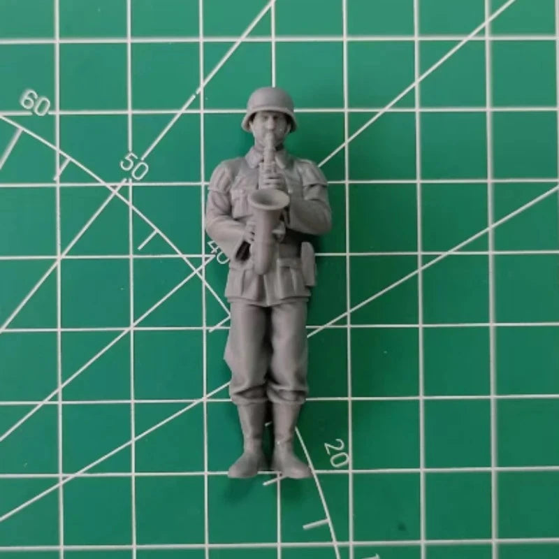 1/35 Scale Die-Cast Resin Figure Model Kit WWII German Military Band Musicians Unassembled and Unpainted