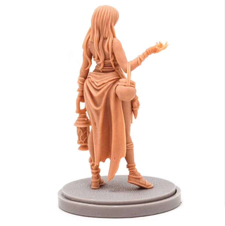 Fantasy Female Adventurer with Lantern Stylized 75mm Resin Figure Kit - resin model view 2