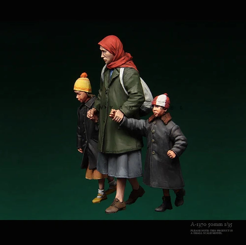 1/35 Resin Soldier Model Kits Figure Colorless and Self-Assembled A-1370