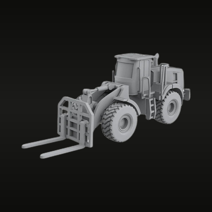 Construction Wheel Loader with Pallet Fork Attachment 1/72 Resin Vehicle Kit - unpainted resin model kit
