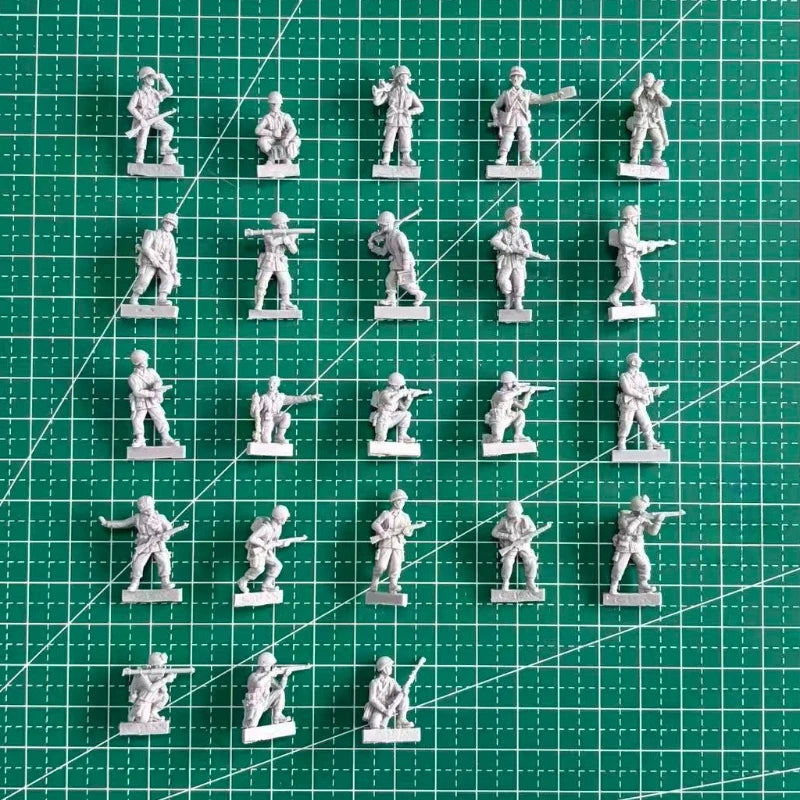 WWII American Paratroopers 23-Figure Set 1/72 Resin Kit - unpainted resin model kit