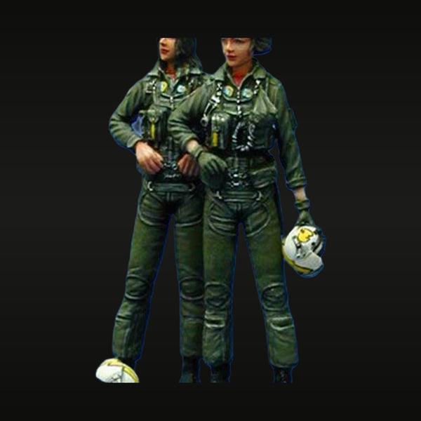 Modern US Navy Female Aviators Flight Suits 1/35 Resin Figure Set