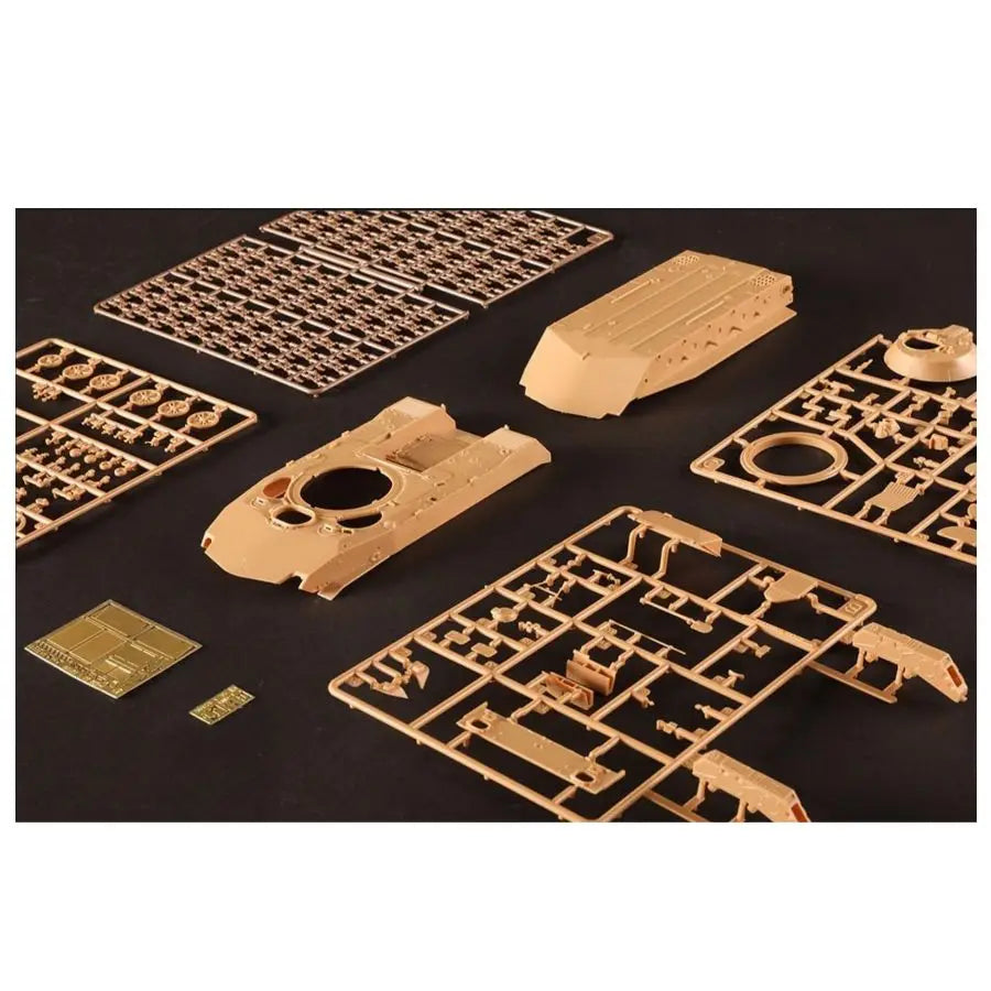 80153 HOBBYBOSS 1/35 BMD-1 Paratrooper Chariot Assembly Military Model Kit