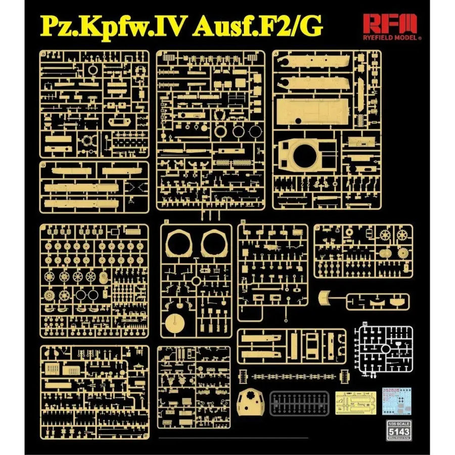 WWII German Panzer IV Ausf.G Medium Tank 1/35 Resin Vehicle Kit - resin model view 2
