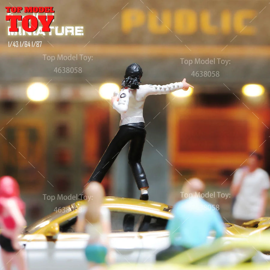 1970s Male Disco Dancer in Leisure Suit 1/64 Resin Figure Kit - resin model view 5