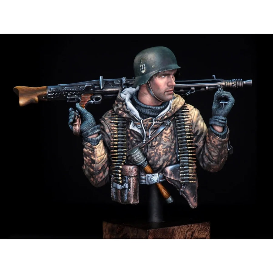 GK1/10 Resin Half-Length Portrait Figure Unpainted Model Kit, World War II German Machine Gunner, Unassembled and Unpainted GK
