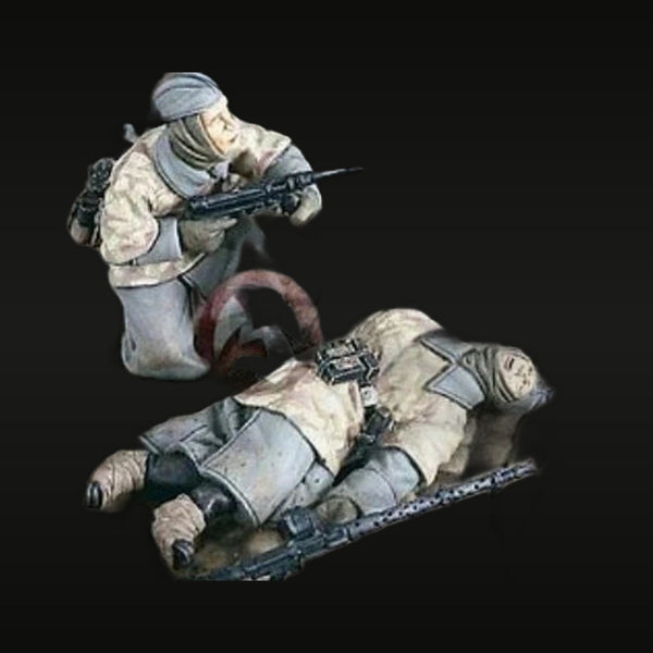 WWII German Soldiers Winter Combat 1/35 Resin Figure Kit