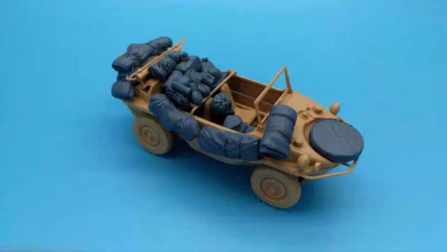 German WWII Kübelwagen/Schwimmwagen Stowage Load Accessories 1/35 Resin Diorama Set - resin model view 2