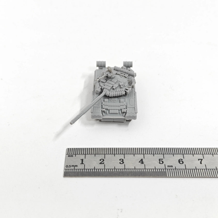 T-80BV Main Battle Tank 1/144 Scale Resin Model Kit - 1/144 resin model view 3