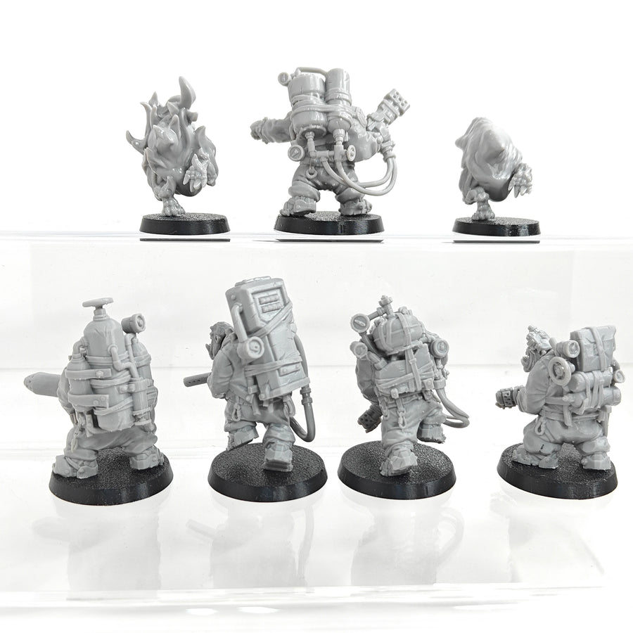 Orc Busters Fantasy Warrior Set 32mm Resin Figure Kit - 32mm resin model view 3