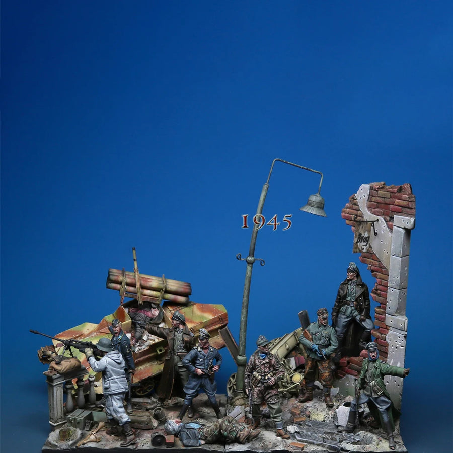 WWII Soldiers 1945 Diorama 1/35 Resin Military Miniature Kit - 1/35 resin model view 2