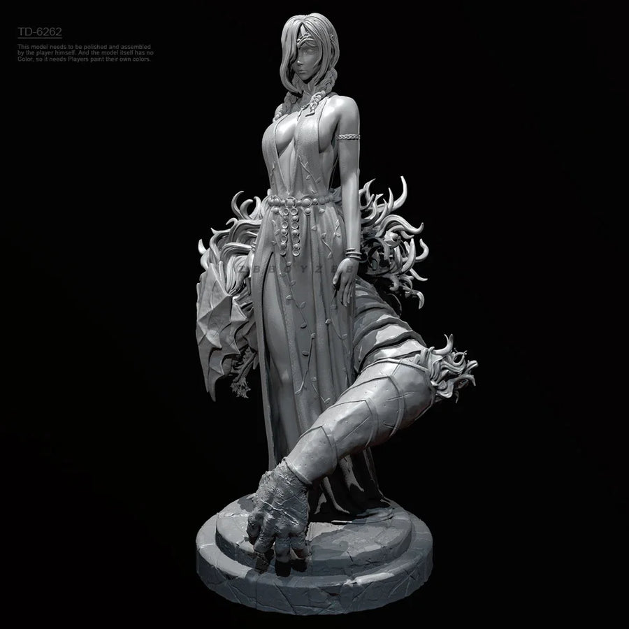 Daenerys Targaryen Dragon Queen 50mm Resin Figure Kit - 50mm resin model view 4