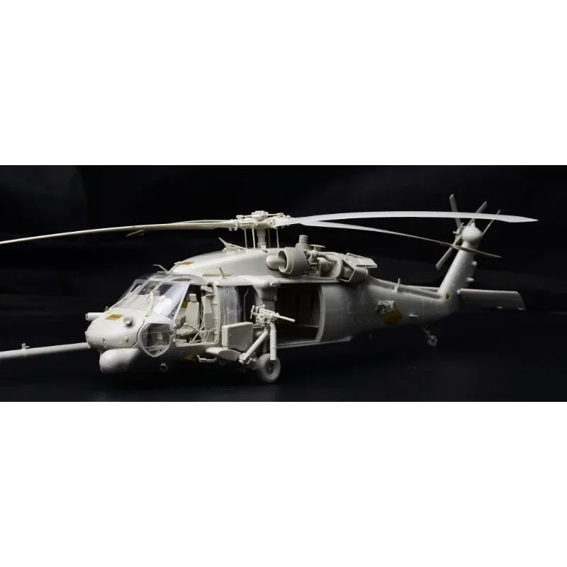 HH-60G Pave Hawk Helicopter 1/35 Scale Resin Model Kit - 1/35 resin model view 3