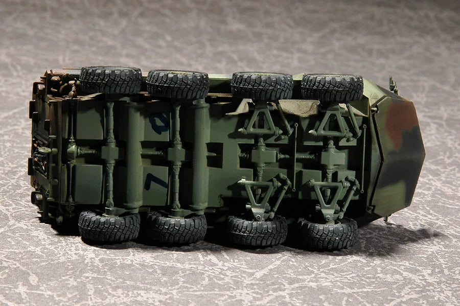 USMC LAV-25 Light Armored Vehicle 1/72 Resin Model Kit - 1/72 resin model view 4