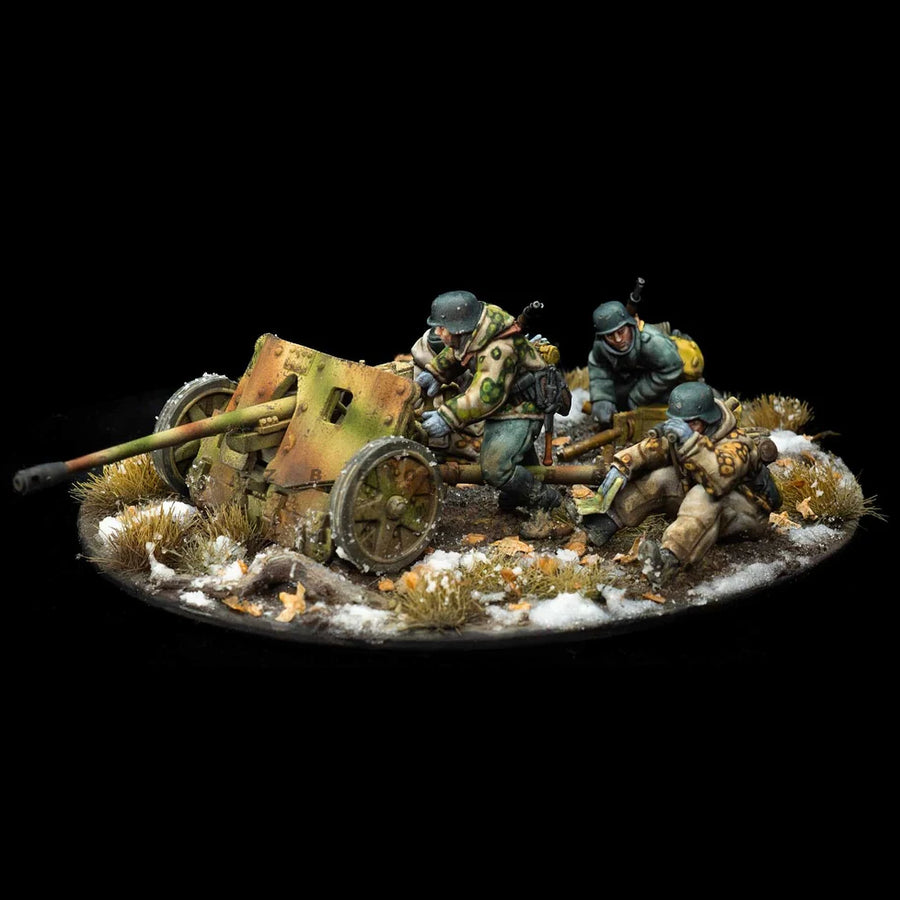 WWII Soviet Anti-Tank Gun Crew Diorama 28mm Resin Miniature Set - 28mm resin model view 2