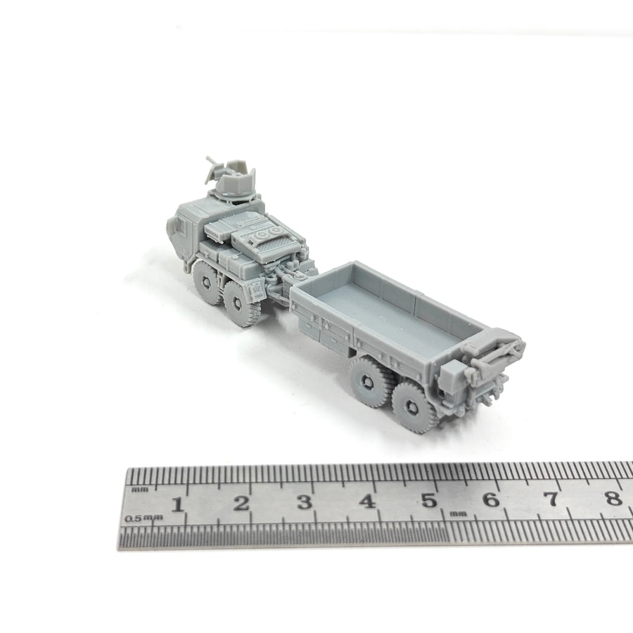 Modern US Army M977 HEMTT 6x6 Truck 1/144 Resin Model Kit - 1/144 resin model view 3