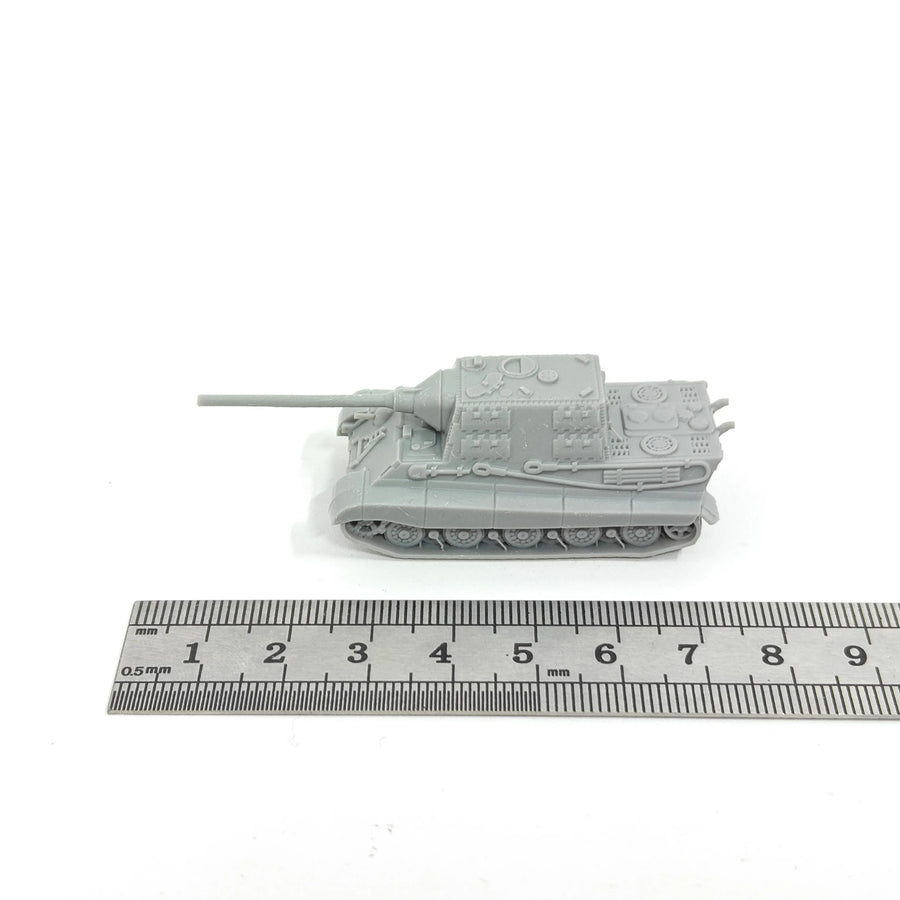 WWII German Jagdtiger Tank Destroyer 1/144 Resin Model Kit - 1/144 resin model view 3