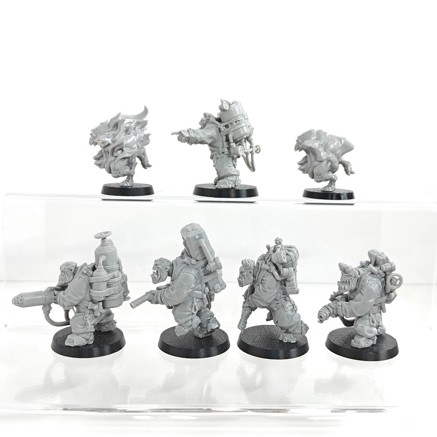 Orc Busters Fantasy Warrior Set 32mm Resin Figure Kit - 32mm resin model view 2