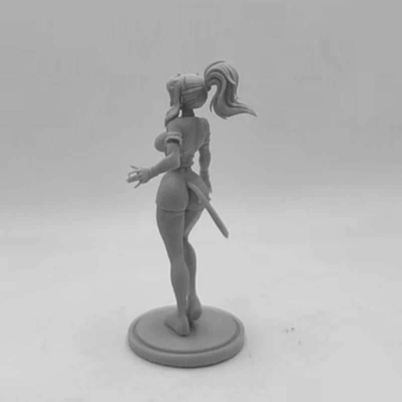 Anime Demon Girl with Tail 1/24 Resin Figure Kit - 1/24 resin model view 2