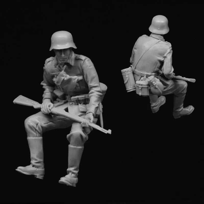 WWII British Soldiers 8-Figure Set 1/35 Scale Resin Military Figures Kit - 1/35 resin model view 3