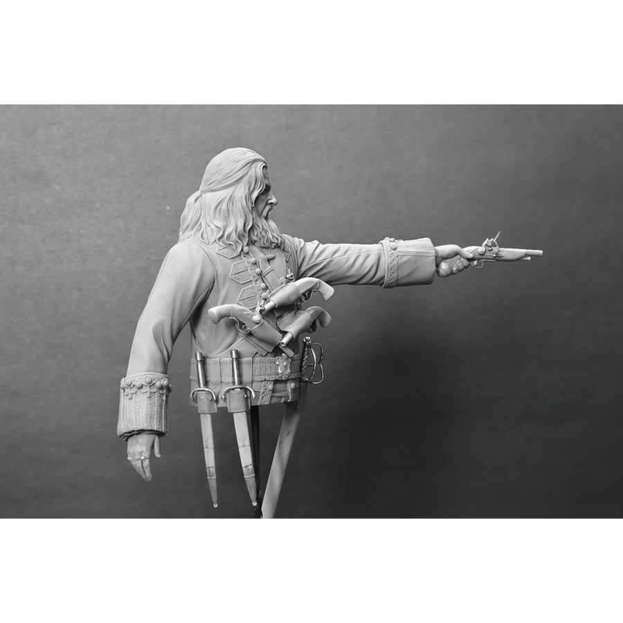 Bearded Pirate Captain with Flintlock Pistol 1/10 Resin Bust - 1/10 resin model view 4