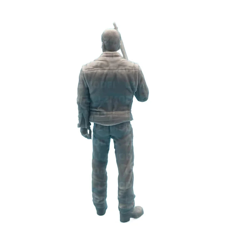 Tough Survivor with Machete 1/24 Resin Figure Kit - 1/24 resin model view 3