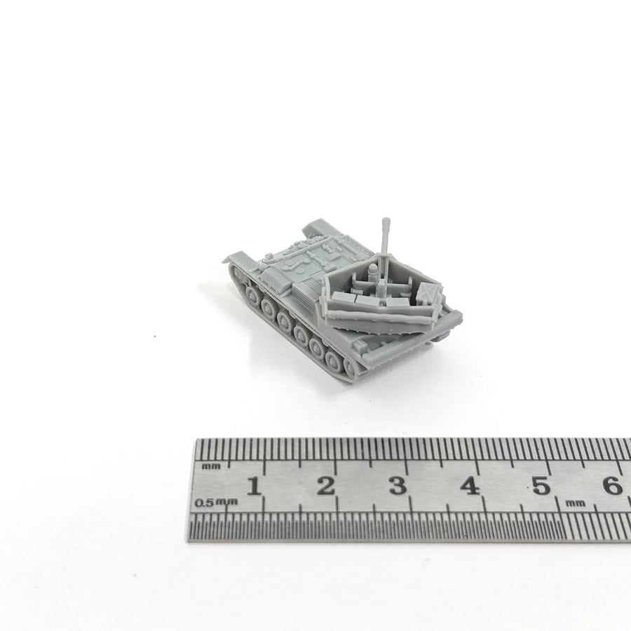 WWII Soviet ZSU-37 Self-Propelled Gun 1/144 Resin Model Kit - 1/144 resin model view 4