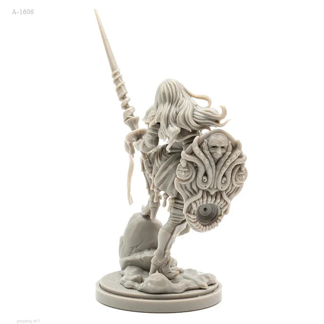 Fantasy Warrior Princess with Spear 38mm Resin Figure Kit - 38mm resin model view 2