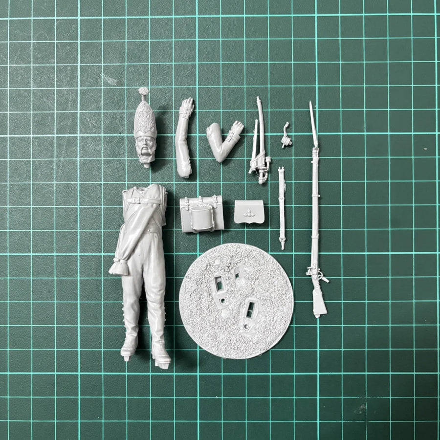 Napoleonic Russian Pavlovsky Grenadier Sergeant 75mm Resin Figure - 75mm resin model view 6