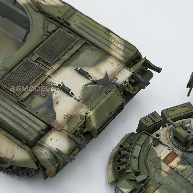 Russian T-80U Main Battle Tank 1/35 Resin Model Kit - 1/35 resin model view 3