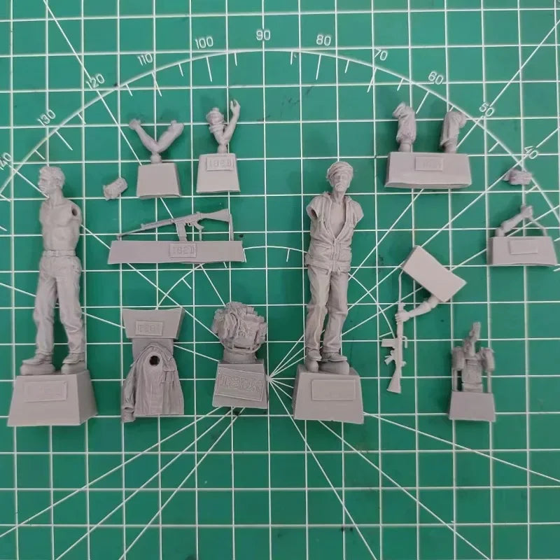 British SAS Commando Oman 1971 1/35 Resin Figure Kit - 1/35 resin model view 2