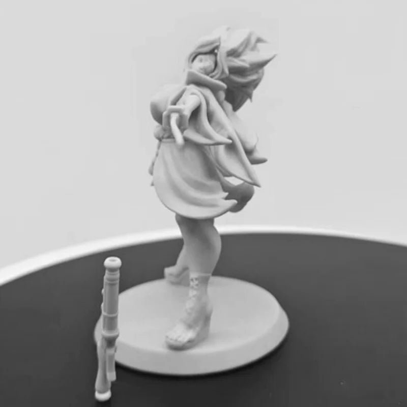 Female Samurai Baiken with Katana 1/24 Resin Figure Kit - 1/24 resin model view 3