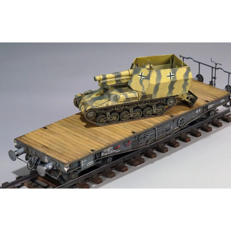 WWII German Hummel and Wespe Self-Propelled Gun Set 1/35 Resin Vehicle Kit - resin model view 5