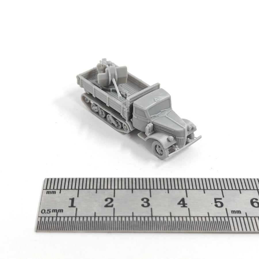 WWII German Maultier Flakwagen 1/144 Resin Model Kit - 1/144 resin model view 2