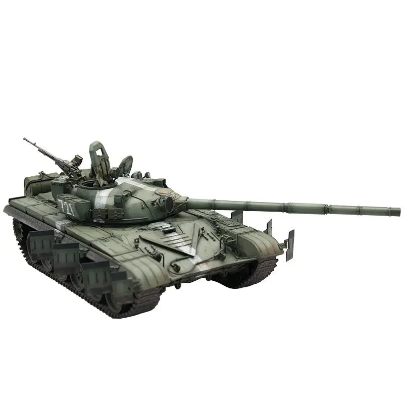 T-72 Main Battle Tank 1/35 Scale Resin Model Kit - 1/35 resin model view 5