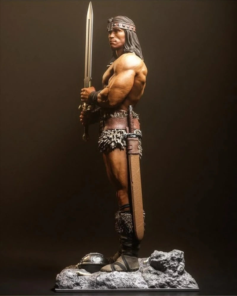 Barbarian Warrior with Sword 1/24 Scale Resin Figure - 1/24 resin model view 2