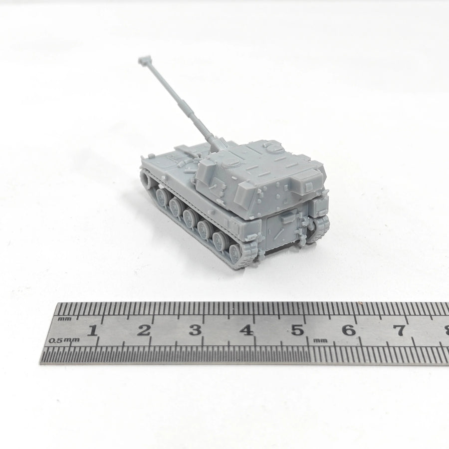 AHS Krab 155mm Self-Propelled Howitzer 1/144 Resin Model Kit - 1/144 resin model view 5