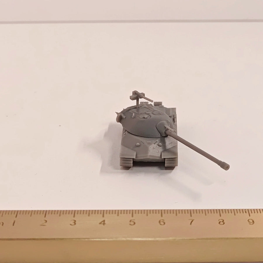 Soviet IS-7 Heavy Tank 1/144 Scale Resin Model Kit - 1/144 resin model view 3