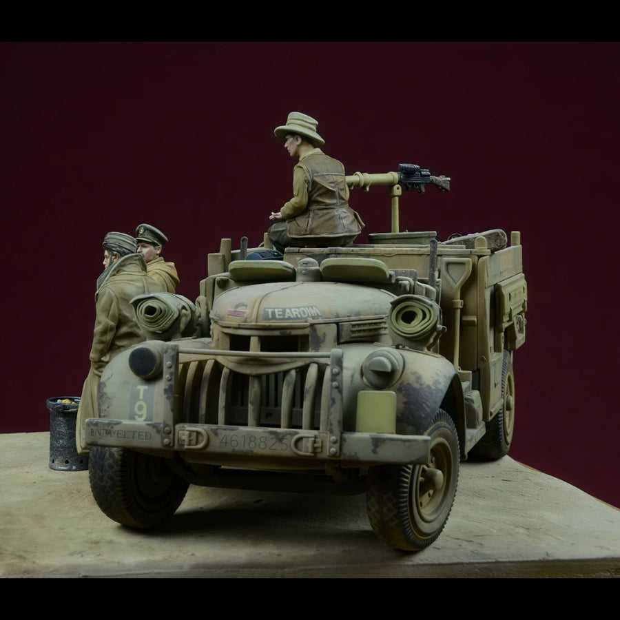 British LRDG Desert Patrol 1/72 Resin Figure Diorama Set - 1/72 resin model view 3