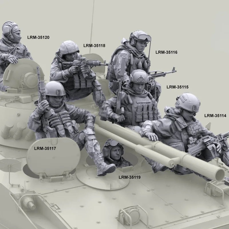 Modern Special Forces Armor Vehicle Crew 1/35 Resin Figure Set (7 Figures) - 1/35 resin model view 4