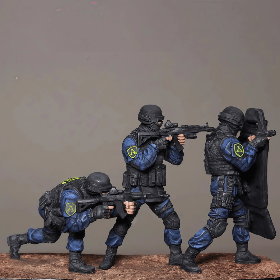 Modern Special Forces Tactical Team 1/35 Resin Figure Kit - 1/35 resin model view 2