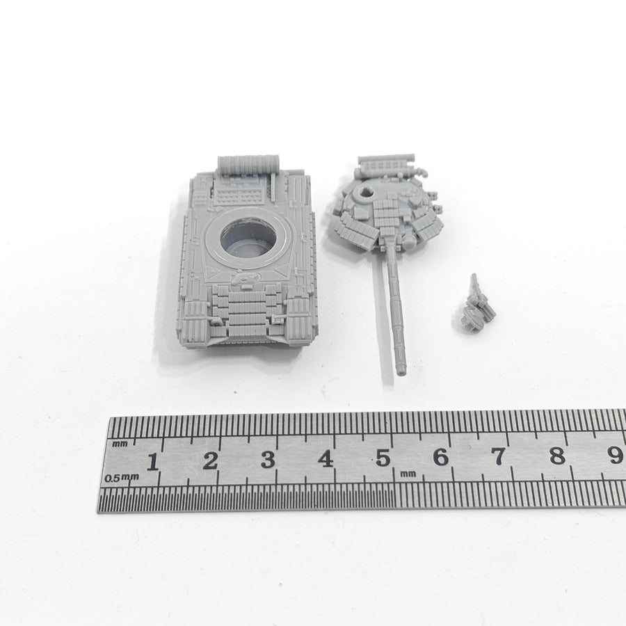T-64BV Main Battle Tank 1/144 Scale Resin Model Kit - 1/144 resin model view 5