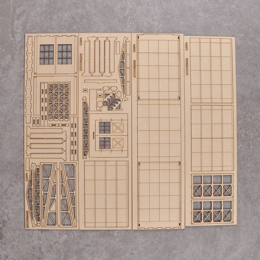 Factory Floor Repair Workshop 1/72 Resin Terrain Diorama Kit - 1/72 resin model view 6
