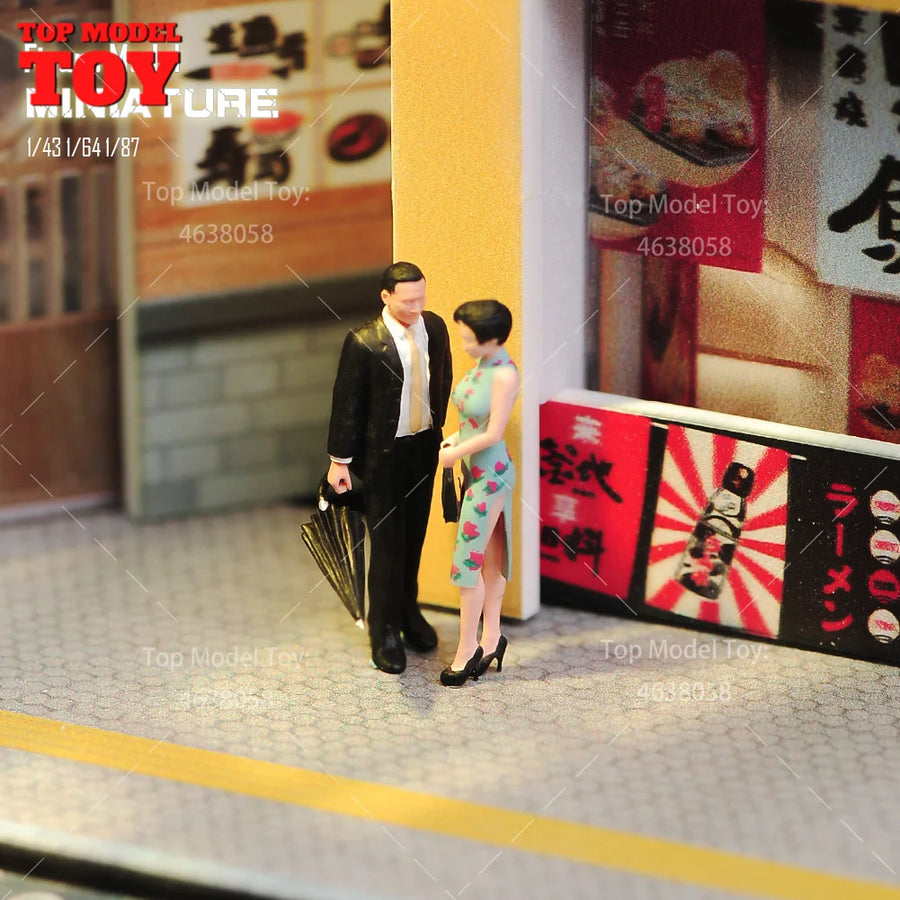 1960s Asian Couple in Formal Attire 1/64 Resin Figure Set - 1/64 resin model view 4