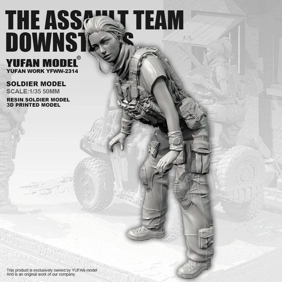 Assault Team Soldier with Tactical Gear 1/35 Resin Figure Kit - 1/35 resin model view 2