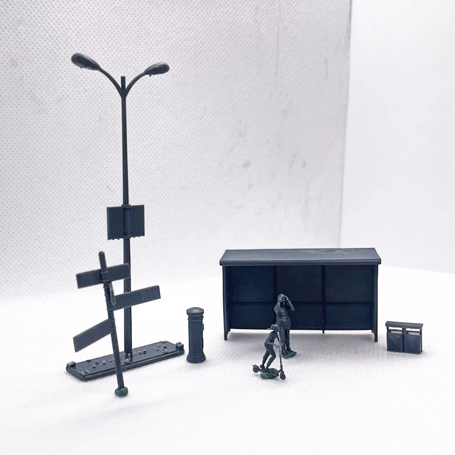 Bus Station Diorama Set 1/64 Scale Resin Terrain Kit with Figures - 1/64 resin model view 2