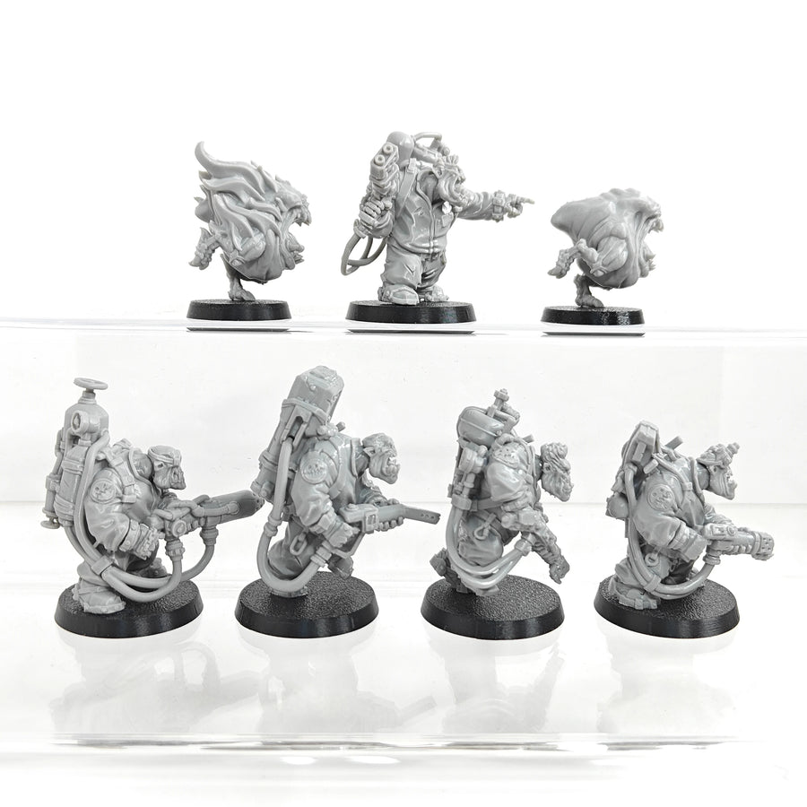 Orc Busters Fantasy Warrior Set 32mm Resin Figure Kit - 32mm resin model view 4